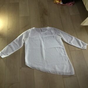 Elegant White Asymmetrical Women's Top